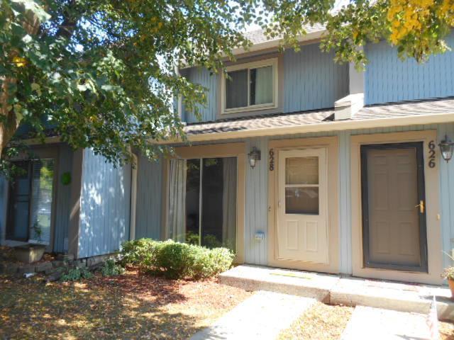 628 Dove Ct., Grayslake, IL 60030