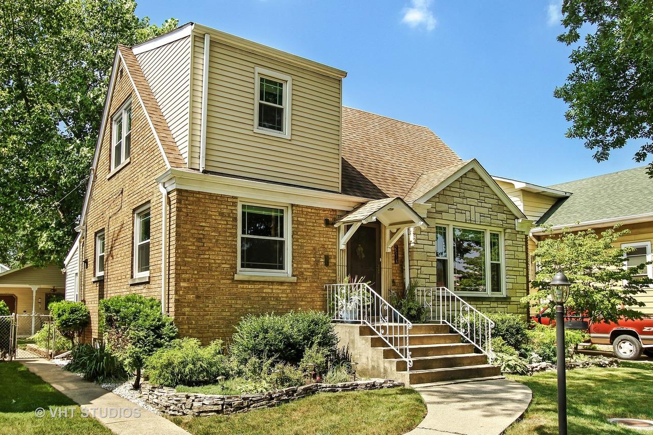 2516 Burr Oak Ave., North Riverside, IL 60546