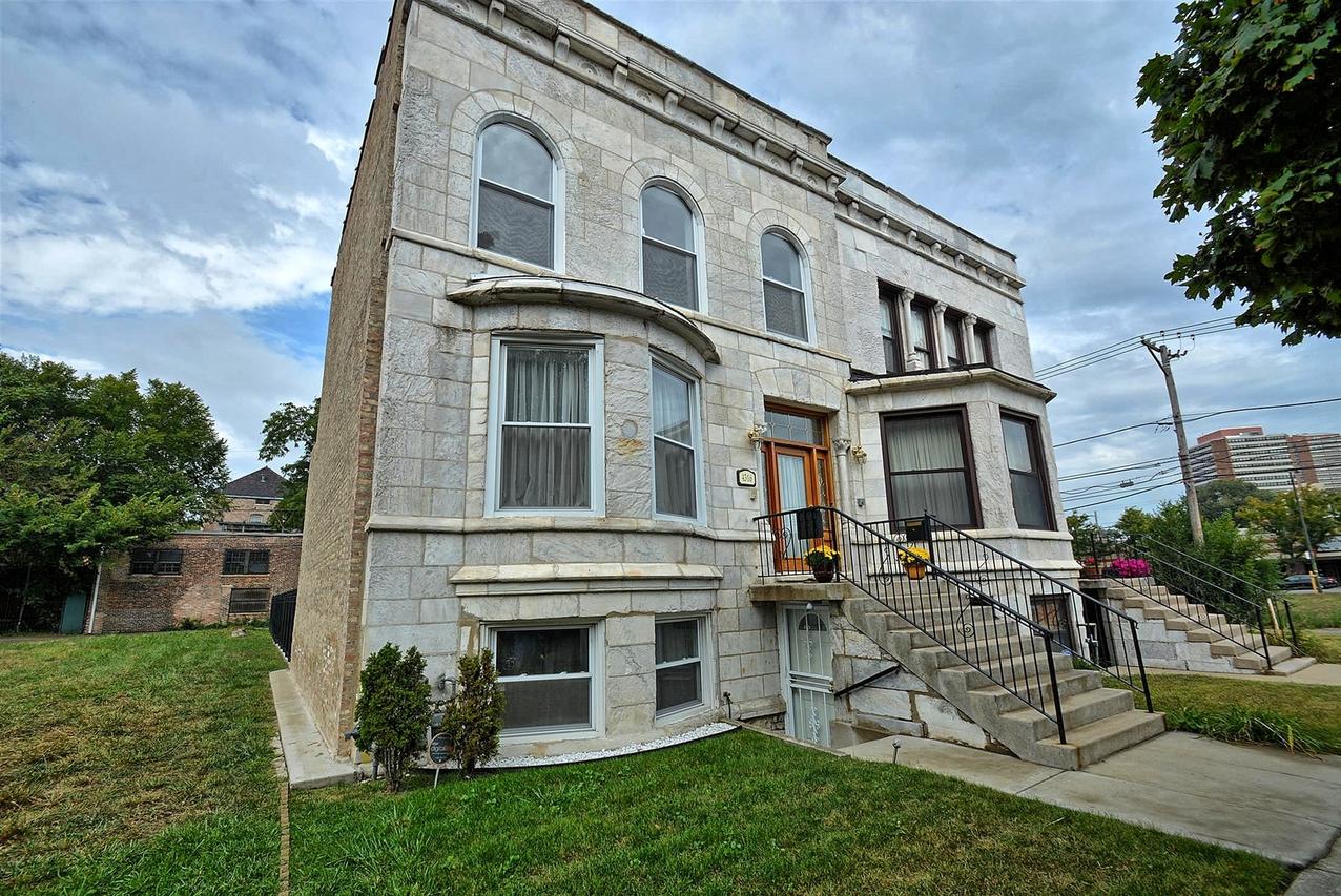 4316 S Vernon Ave., Chicago, IL 60653