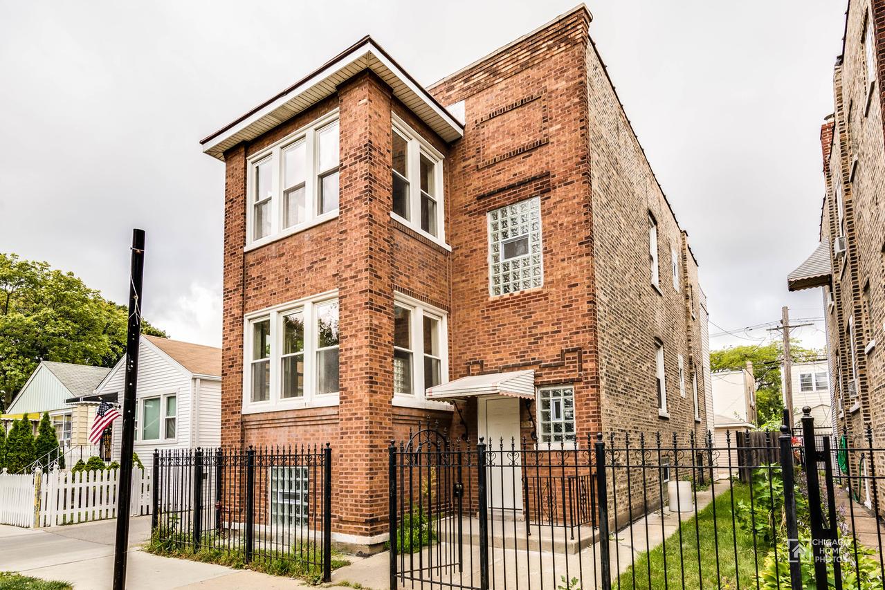3010 N Avers Ave., Chicago, IL 60618