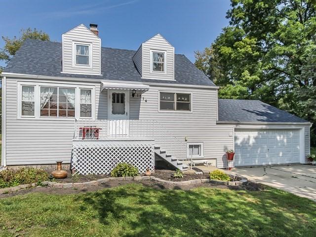 1514 N Harrison St., Algonquin, IL 60102