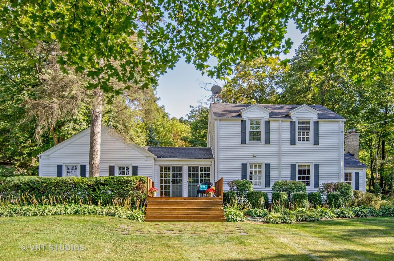 1401 N River Rd., Algonquin, IL 60102