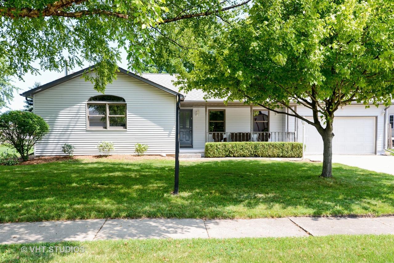630 N View St., Hinckley, IL 60520