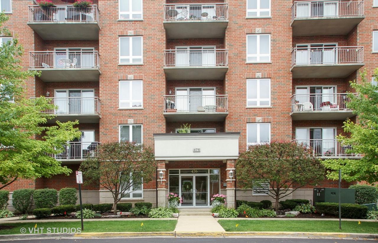 476 Alles St. #306, Des Plaines, IL 60016