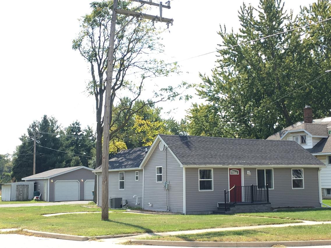 495 E Division St., Coal City, IL 60416