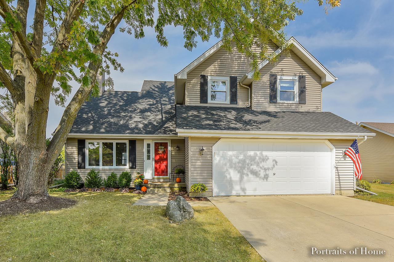 797 Cottonwood Dr., North Aurora, IL 60542