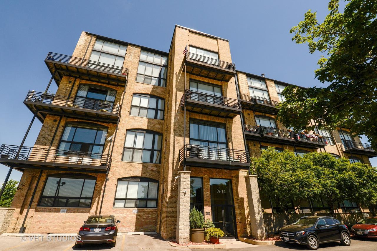 2614 N Clybourn Ave. #310, Chicago, IL 60614