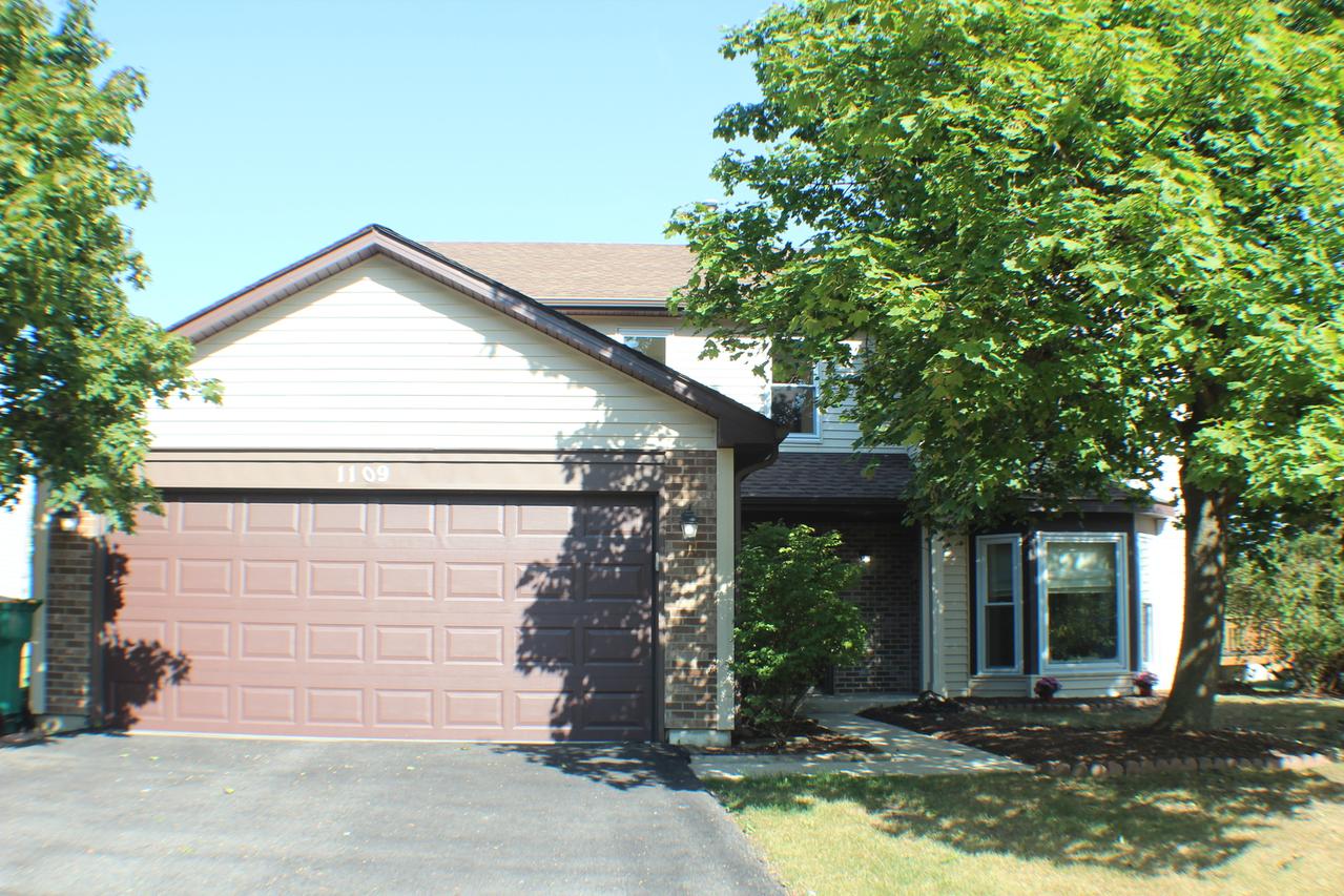 1109 Ashford Ln., Westmont, IL 60559