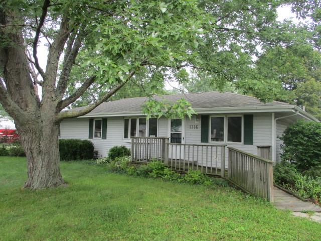1716 Gladys Dr., Machesney Park, IL 61115