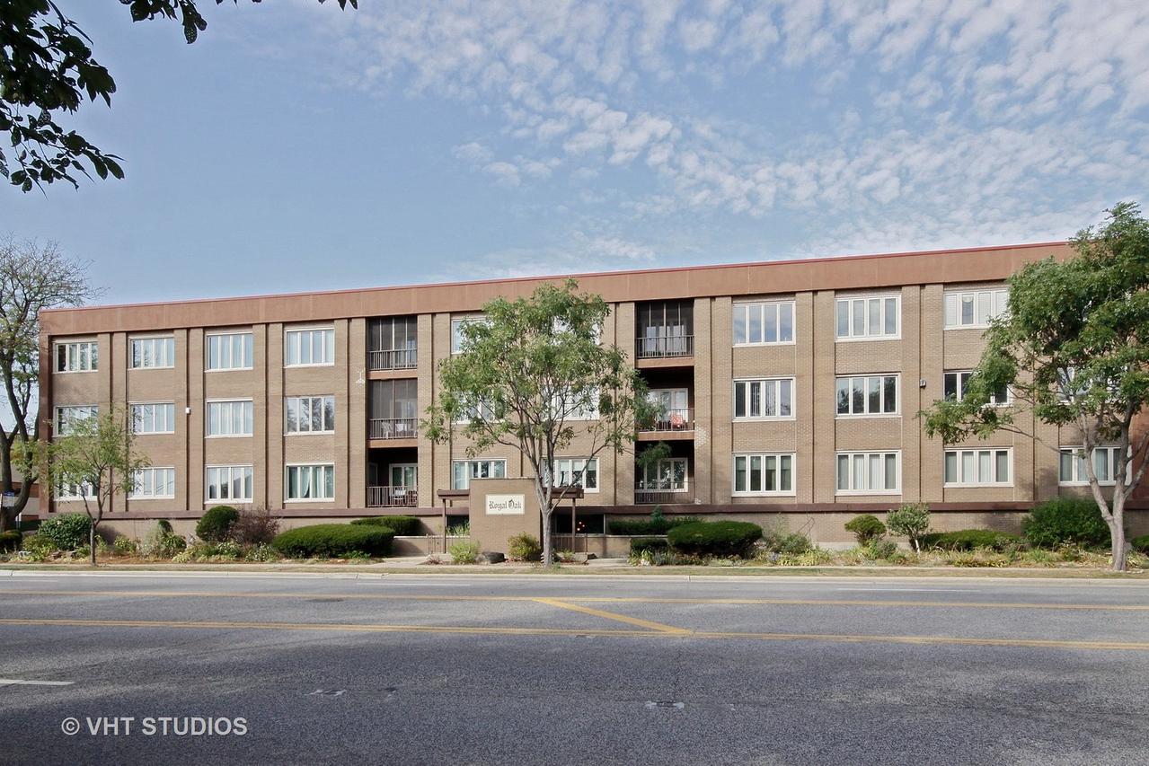 10048 S Pulaski Rd. #1G, Oak Lawn, IL 60453