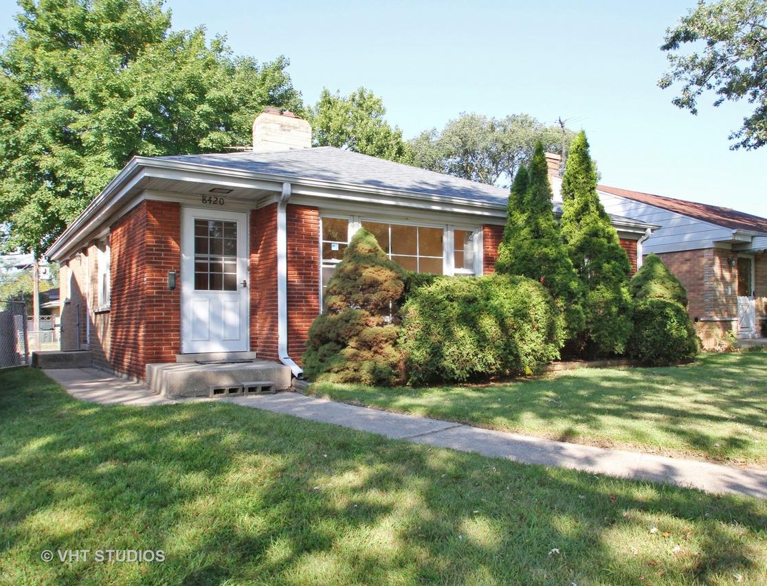 8420 Laramie Ave., Skokie, IL 60077