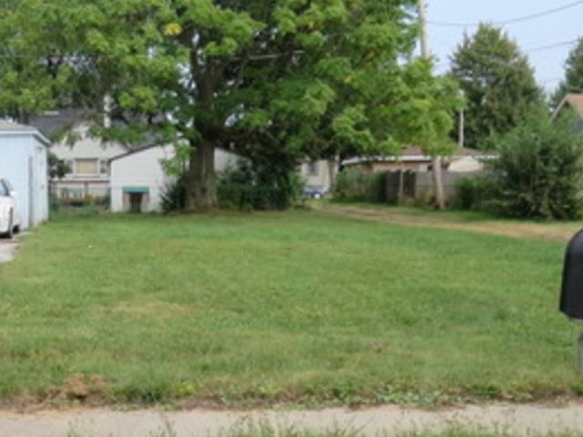 9829 Moody Ave., Oak Lawn, IL 60453
