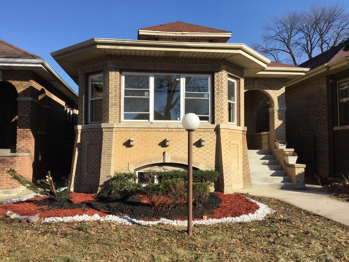 9207 S Racine Ave., Chicago, IL 60620