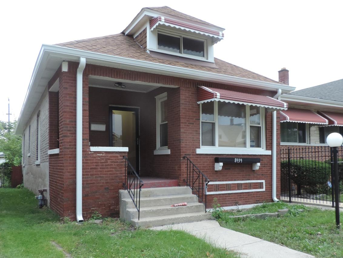 8939 S Emerald Ave., Chicago, IL 60620
