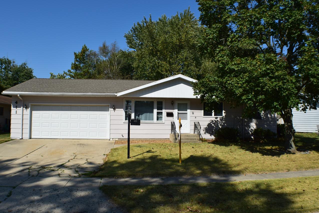 411 Ball Ave., Dekalb, IL 60115