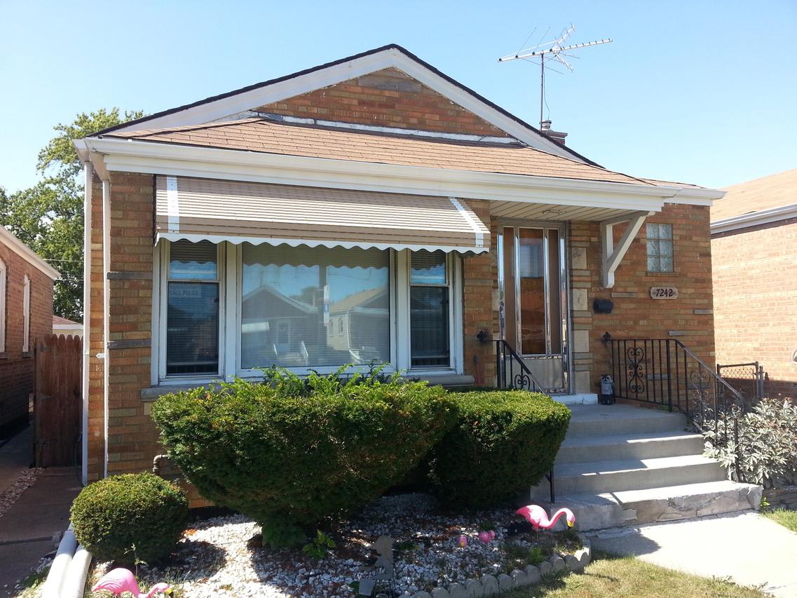 7242 S Kedzie Ave., Chicago, IL 60629
