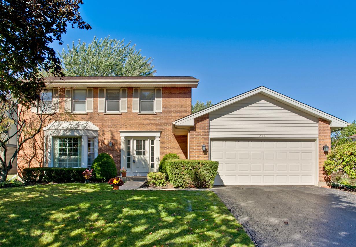 4033 Lindenwood Ln., Northbrook, IL 60062