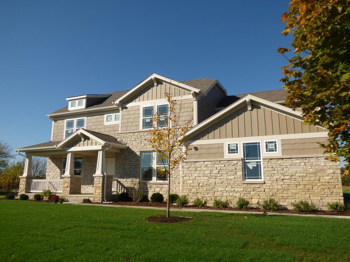 24571 N Blue Aster Ln., Lake Barrington, IL 60010