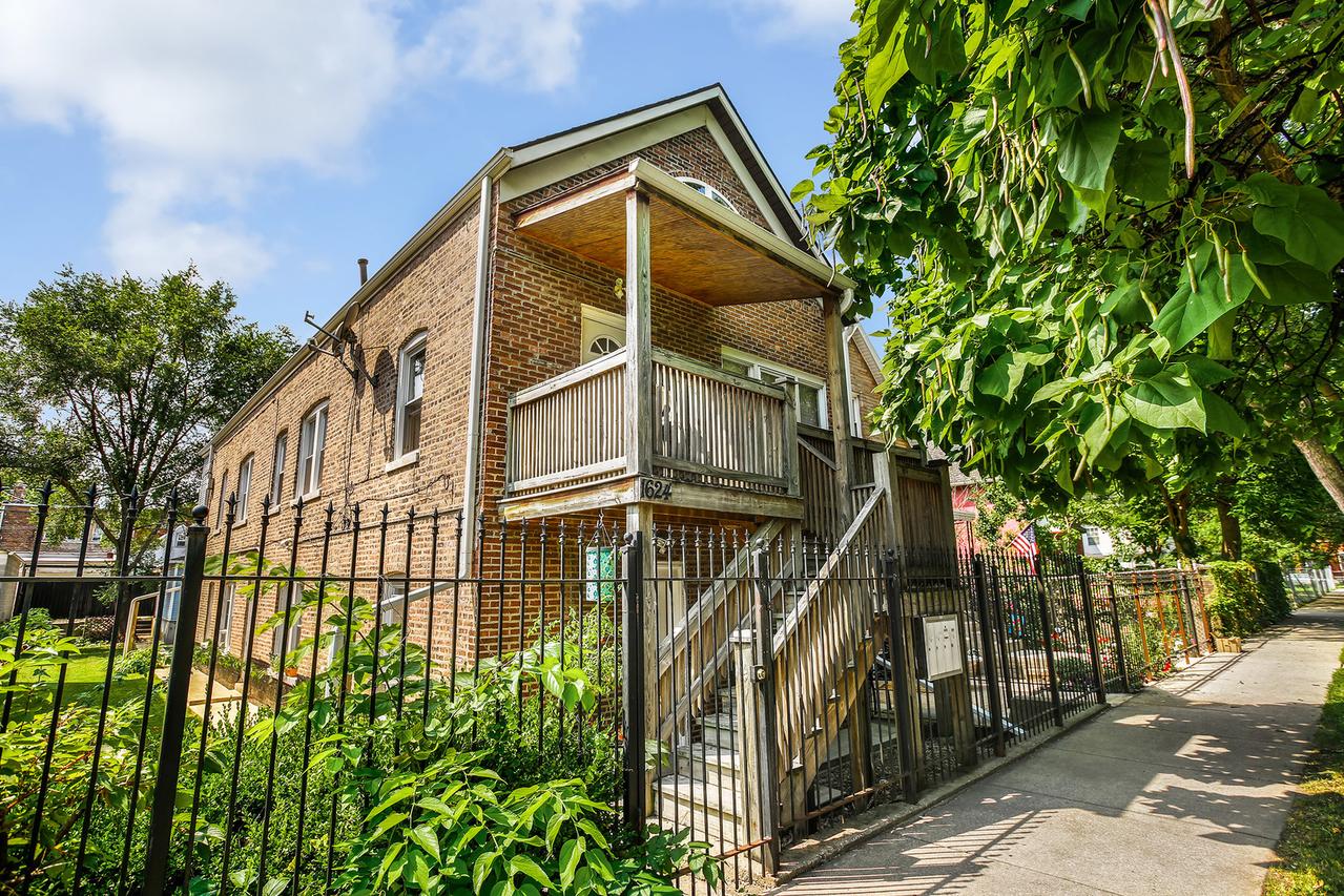 1624 S Fairfield Ave., Chicago, IL 60608