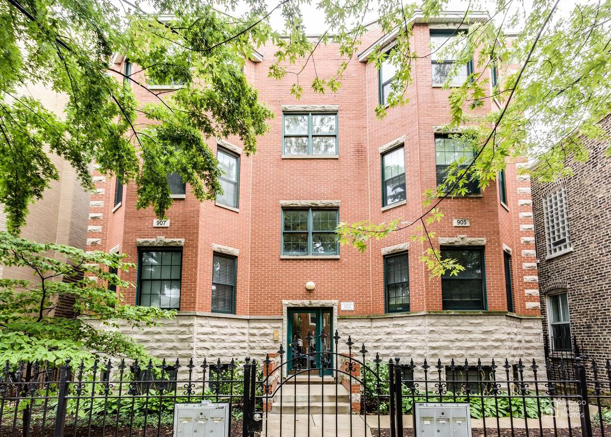 905 N Wood St. #3S, Chicago, IL 60622