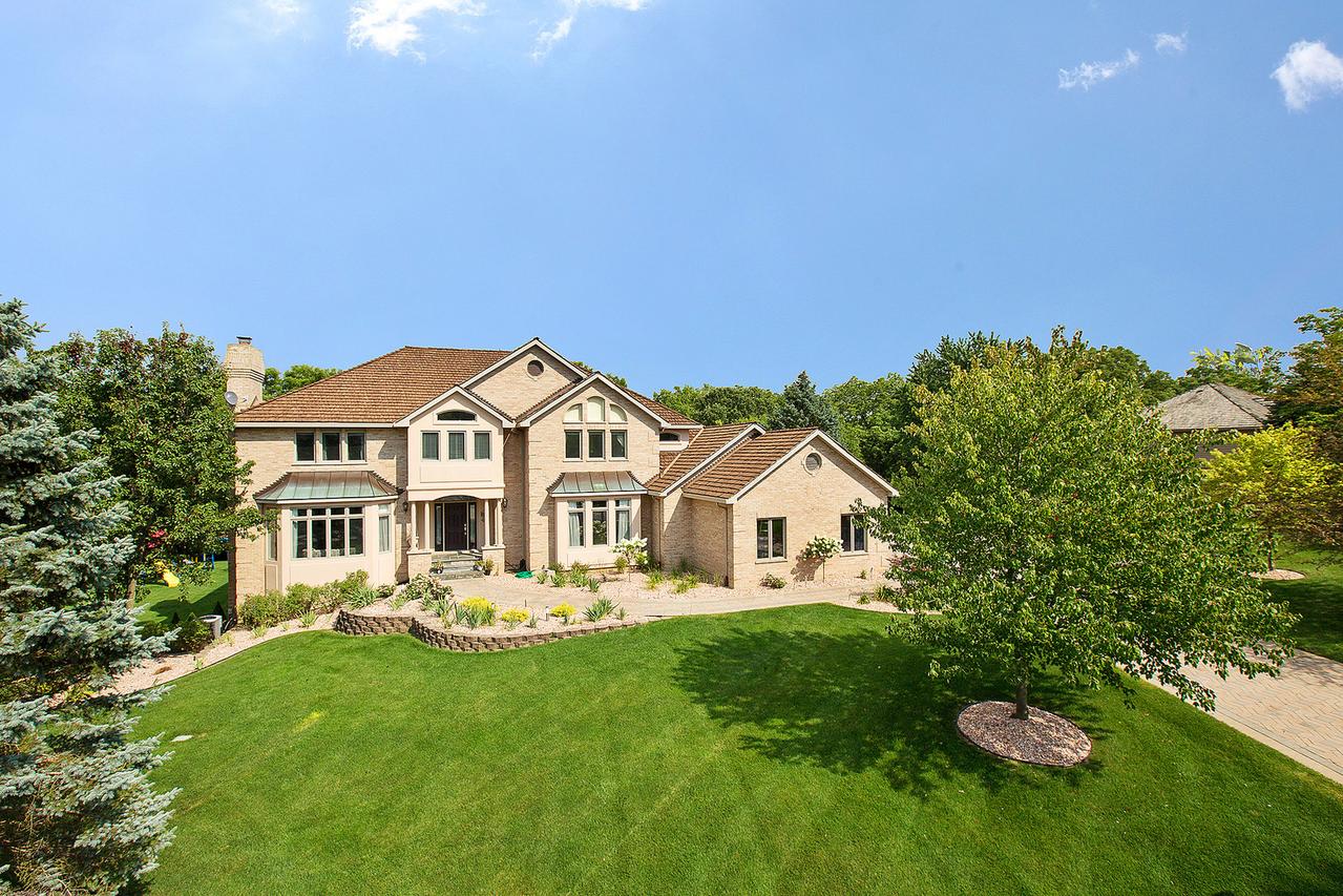 3 North Tr., Lemont, IL 60439