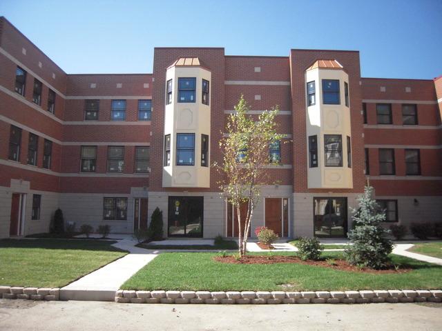 2340 W Adams St. #43, Chicago, IL 60612