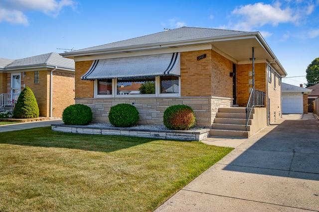 4829 N Sayre Ave., Chicago, IL 60656