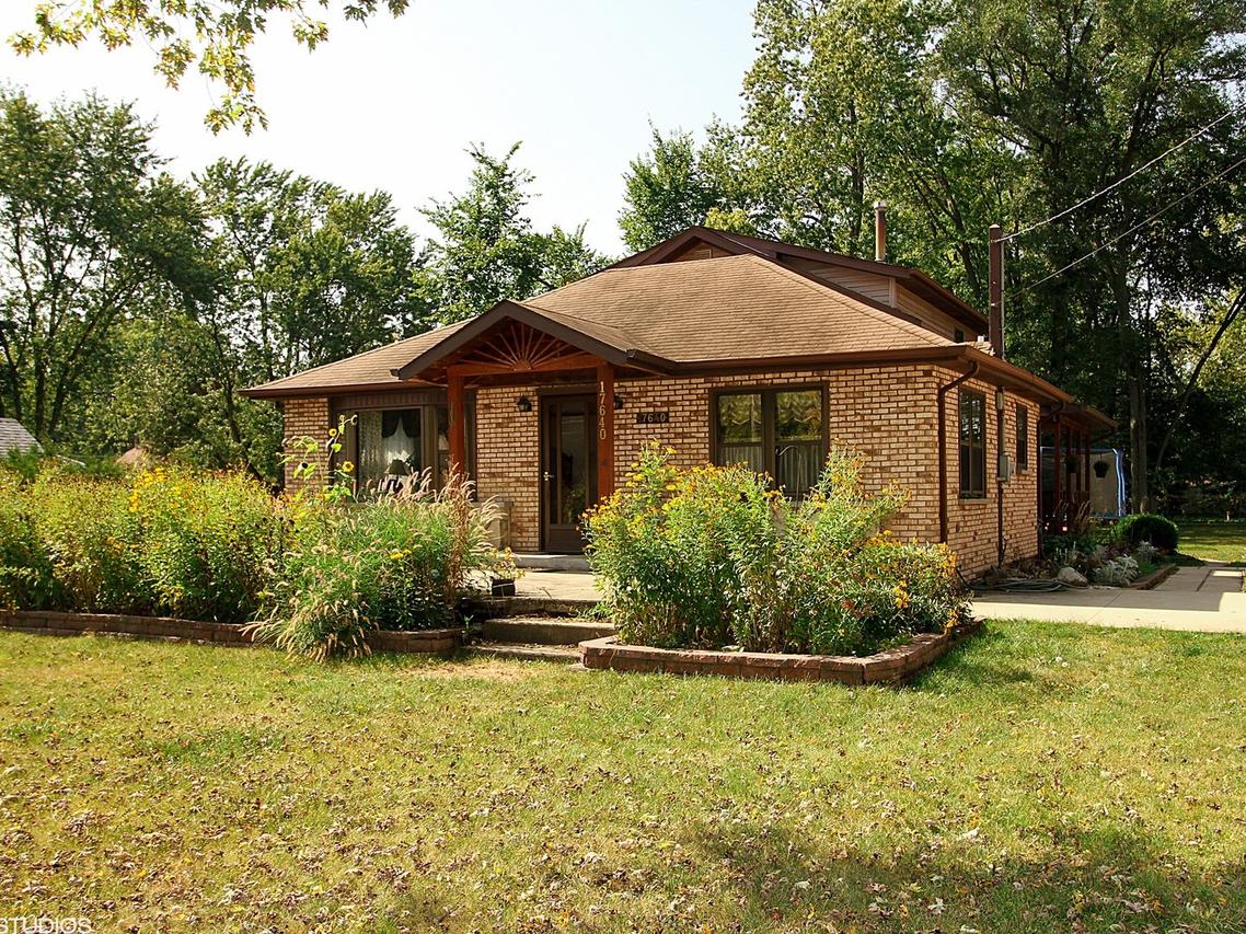 17640 Highland Ave., Tinley Park, IL 60477