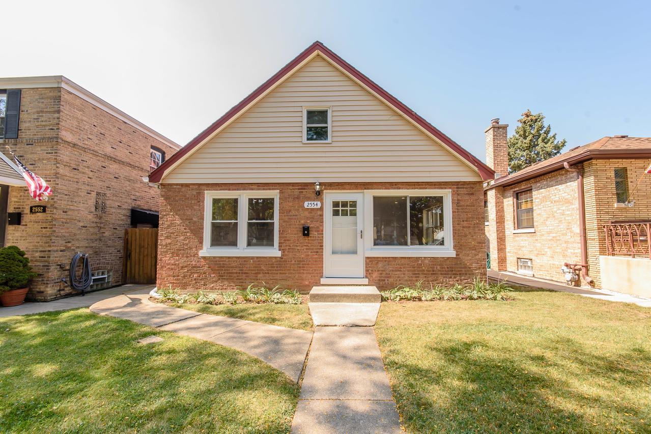 2554 Oak St., Franklin Park, IL 60131