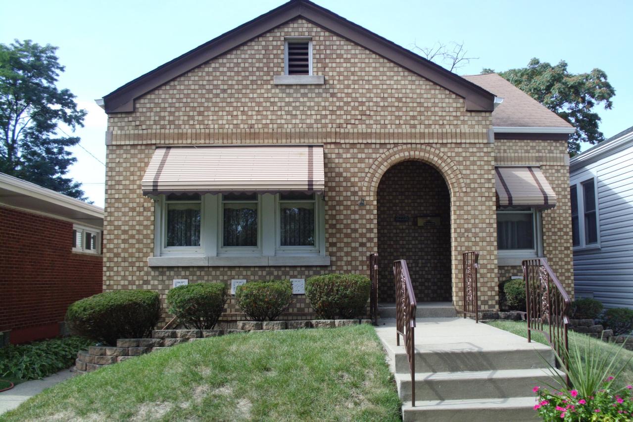 4222 Grove Ave., Stickney, IL 60402