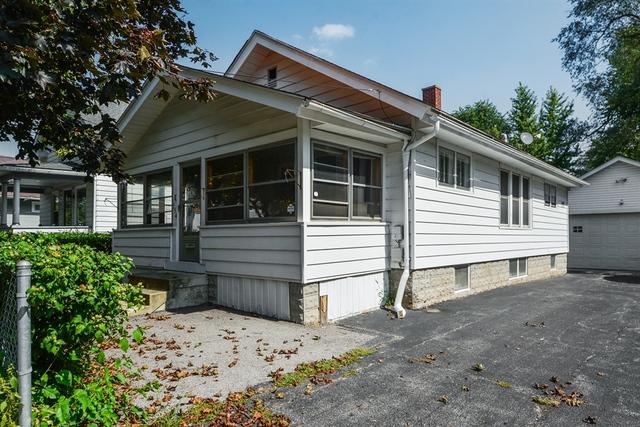 554 S Union St., Aurora, IL 60505