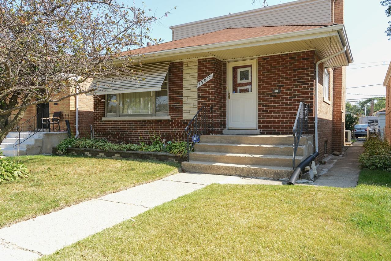 13827 S Stewart Ave., Riverdale, IL 60827