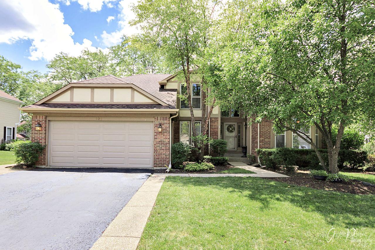 925 Saugatuck Tr., Vernon Hills, IL 60061