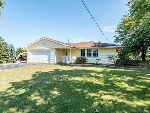 8999 Shaw Rd., Rockford, IL 61107