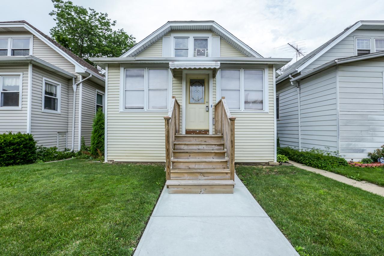 5283 N Northwest Hwy., Chicago, IL 60630