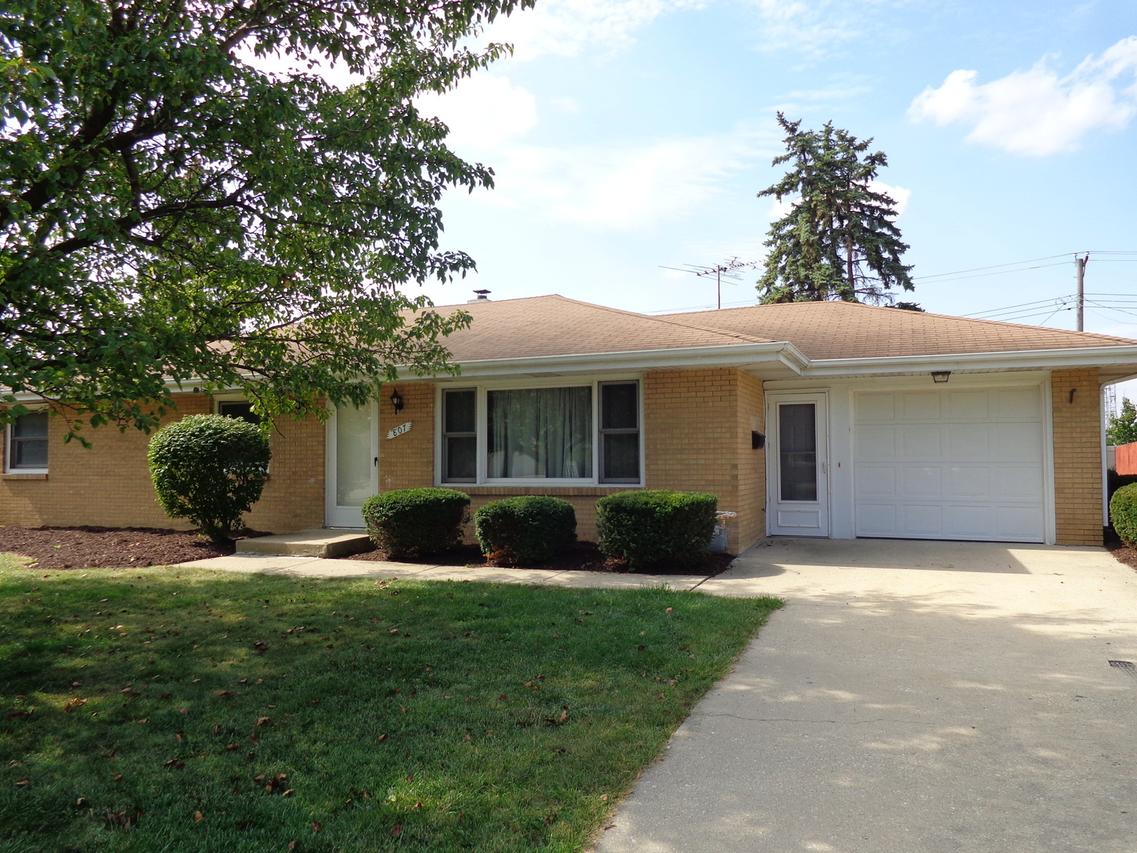 807 Winthrop Ave., Joliet, IL 60435