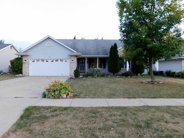 332 Lake Lida Ln., Rochelle, IL 61068