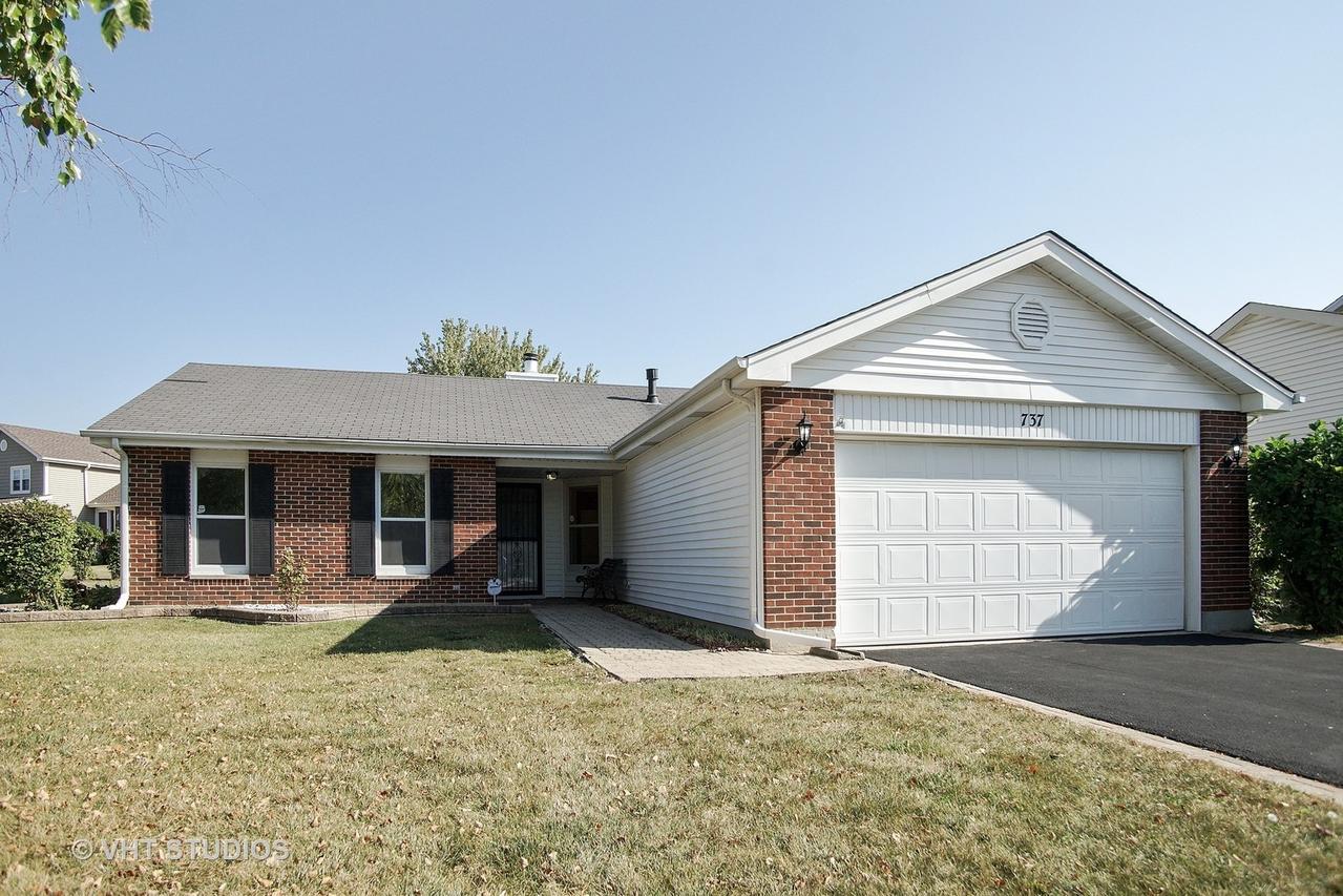 737 N Brookdale Dr., Schaumburg, IL 60194