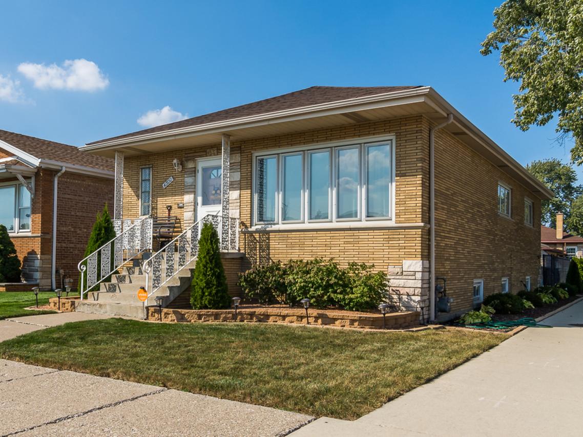 4500 W 64th Pl., Chicago, IL 60629