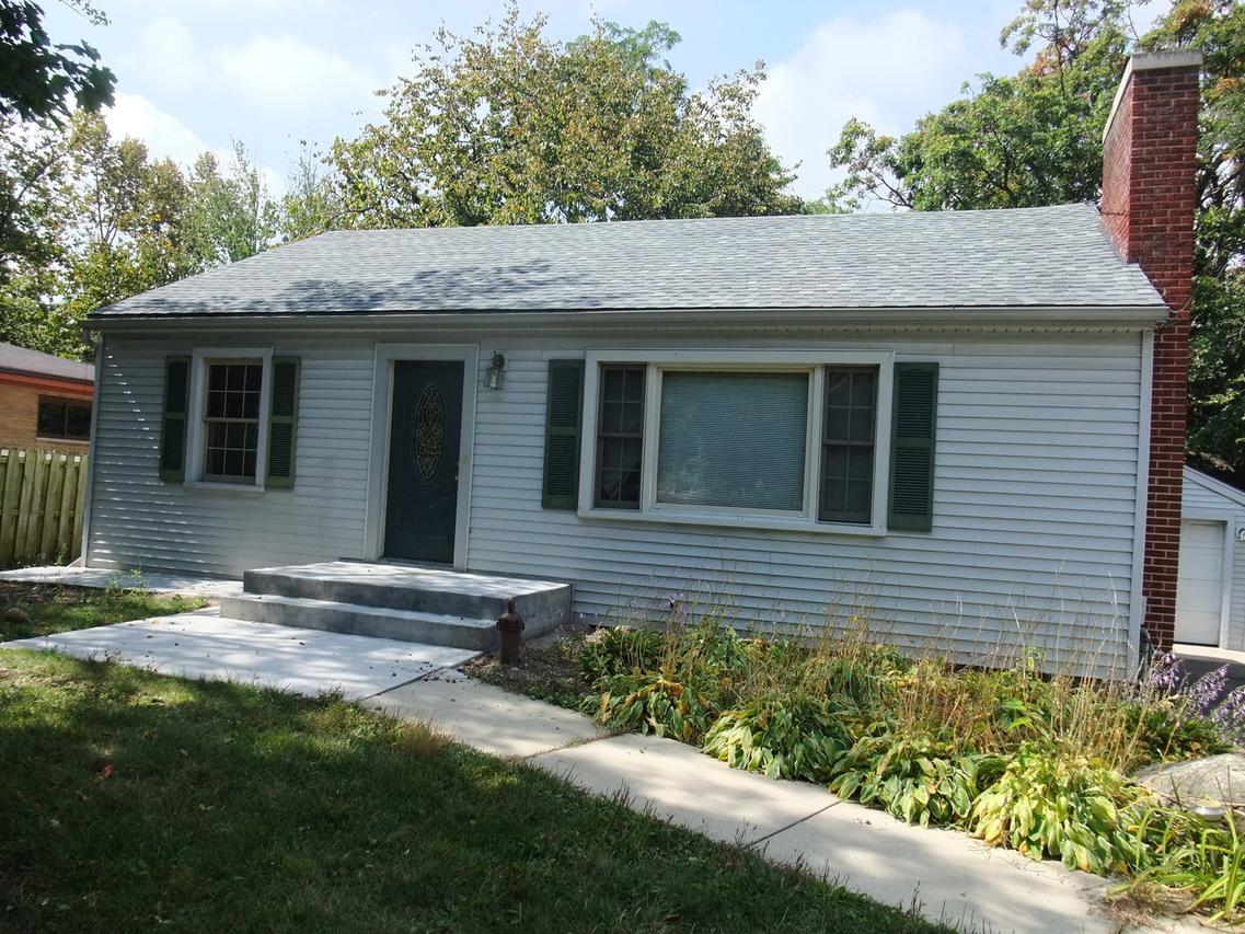 5142 Main St., Lisle, IL 60532