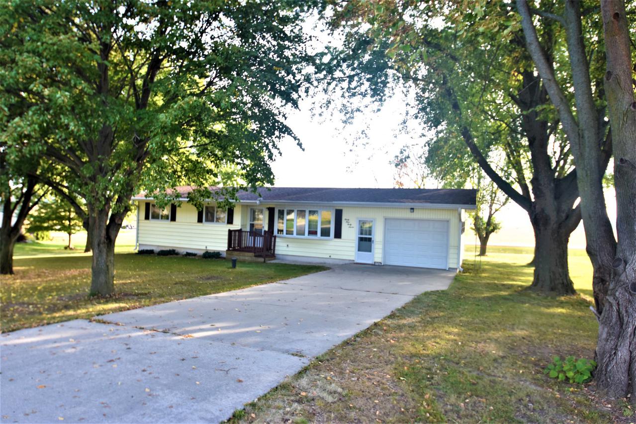 3447 Hilldale Dr., Freeport, IL 61032