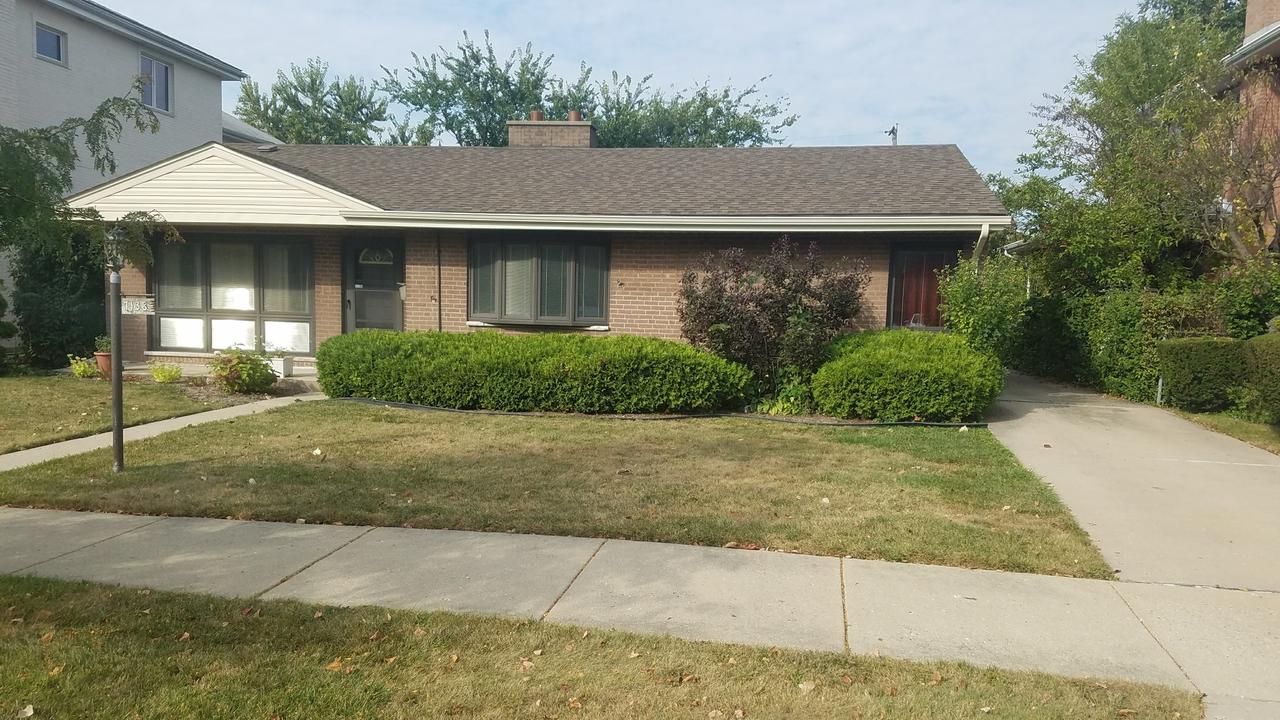 7138 N Kilpatrick Ave., Lincolnwood, IL 60712