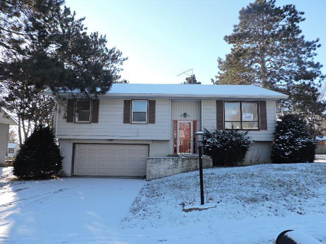 3417 W Loras Dr., Freeport, IL 61032