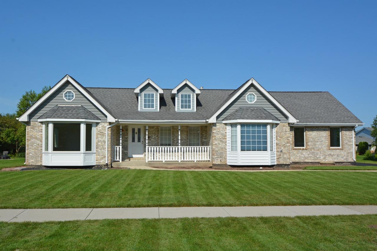 22102 Princeton Cir., Frankfort, IL 60423