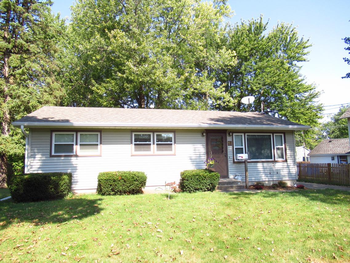 14 W Charles St., Plano, IL 60545