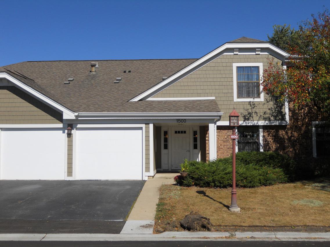 1500 Seven Pines Rd. #1A, Schaumburg, IL 60193