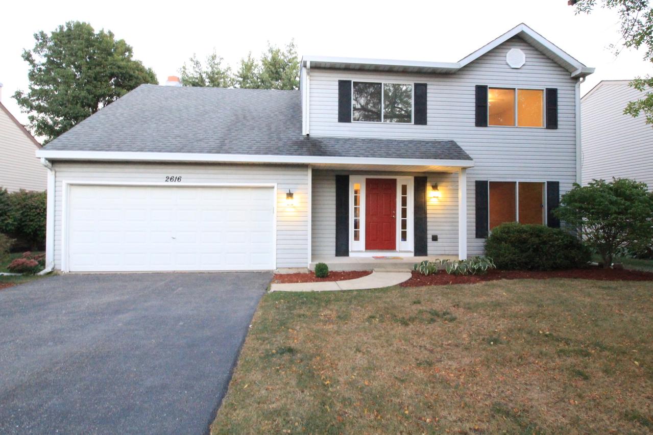 2616 Gateshead Dr., Naperville, IL 60564