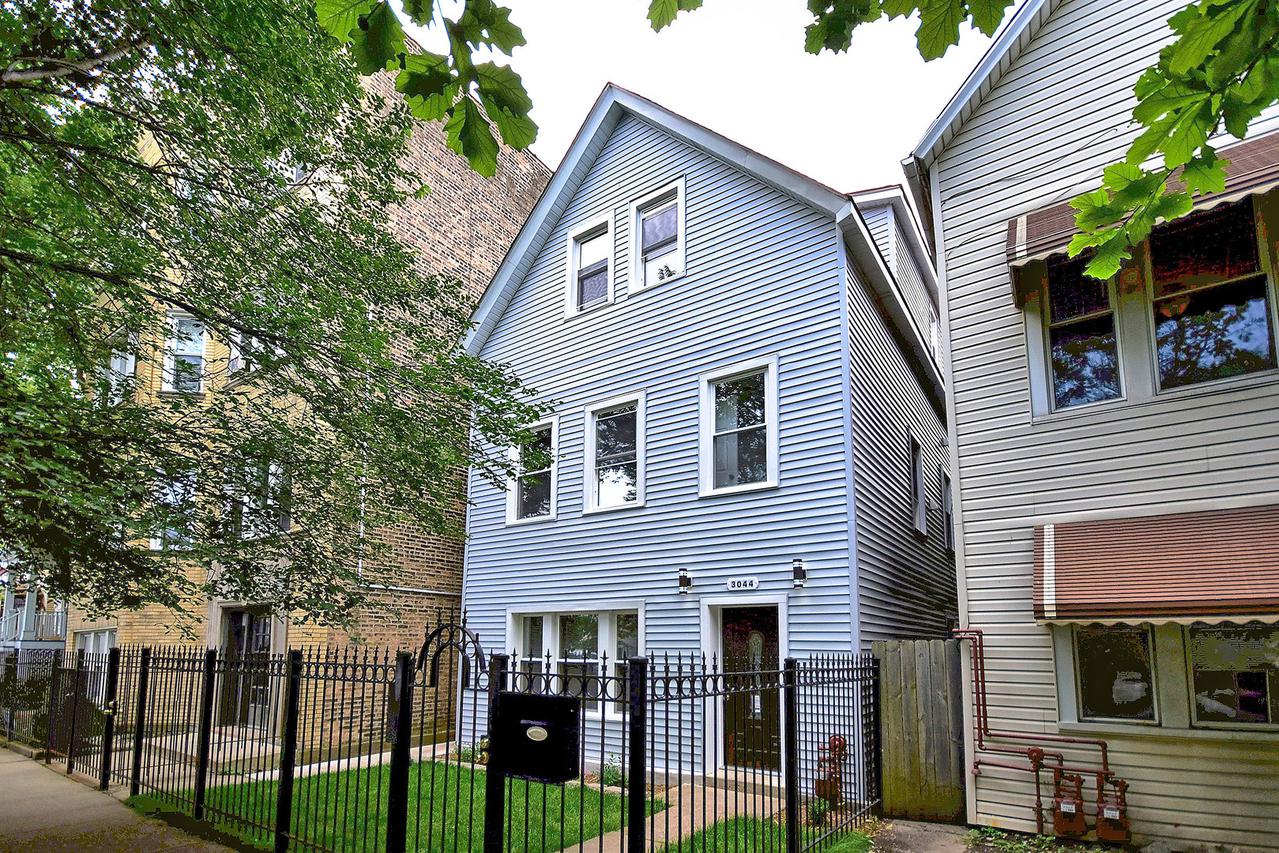 3044 N Spaulding Ave., Chicago, IL 60618