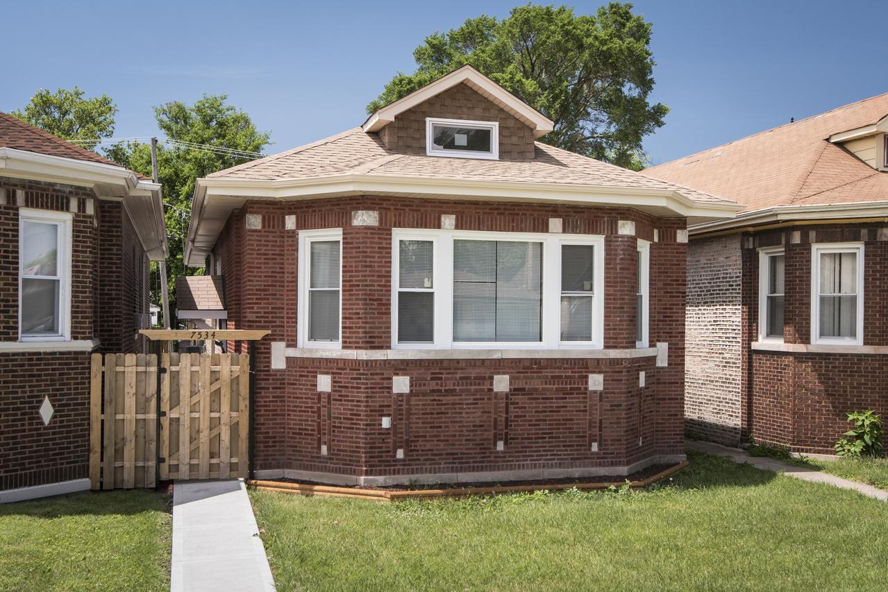 7534 S Winchester Ave., Chicago, IL 60620