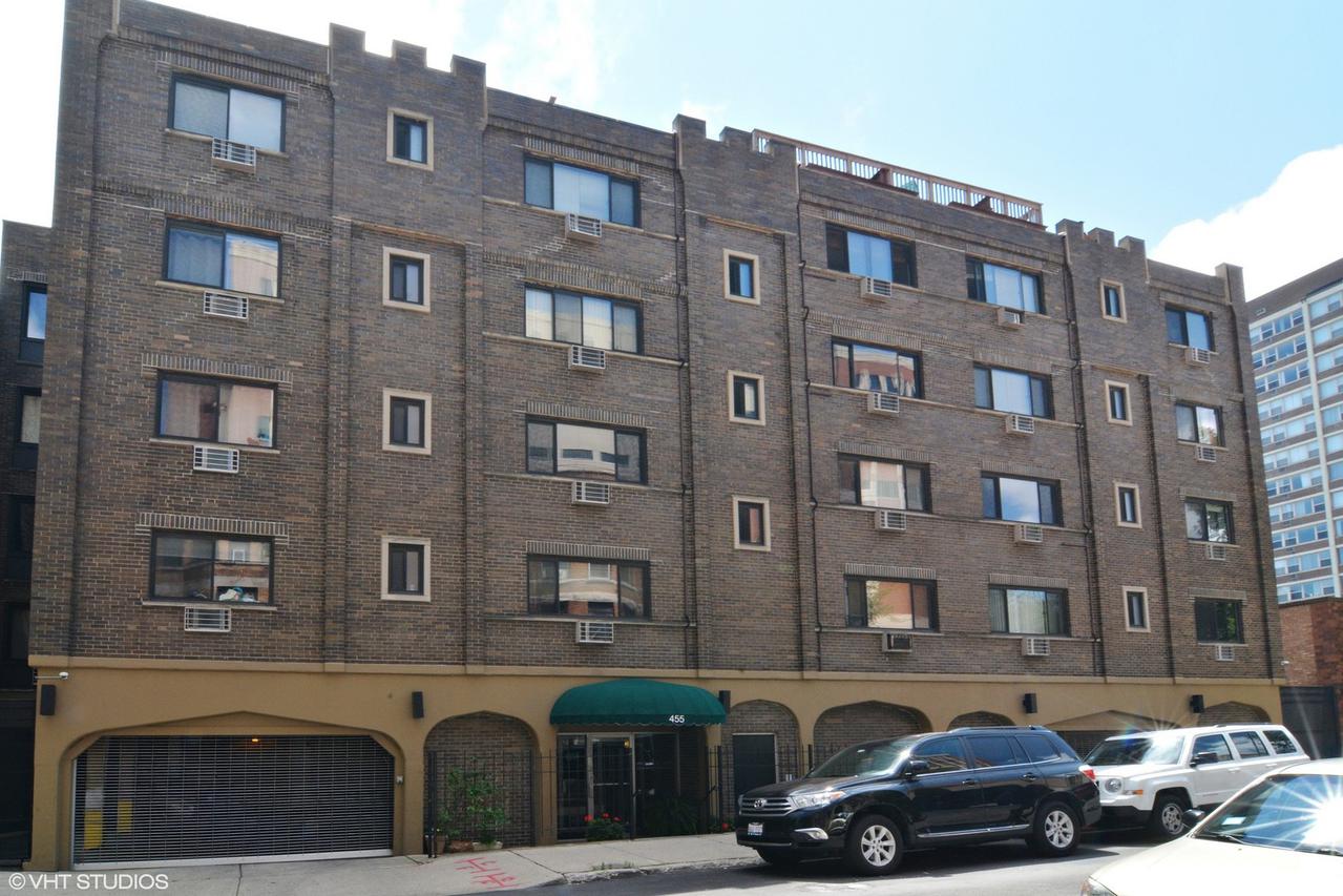 455 W Saint James Pl. #506, Chicago, IL 60614